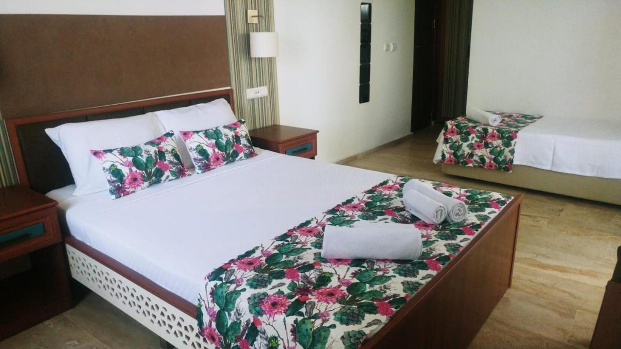 Nehir Dalyan Boutique Otel Ortaca  ภายนอก รูปภาพ